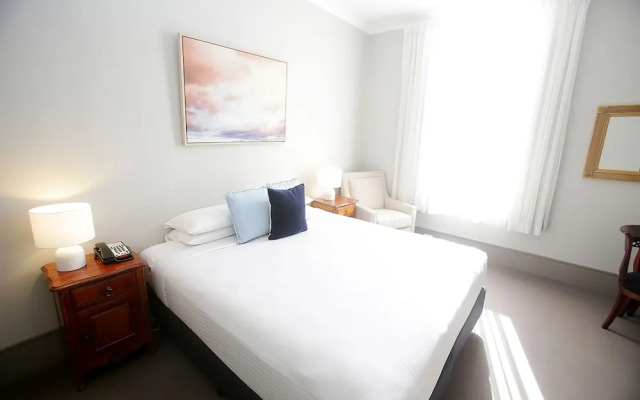 Bondi Beach Breeze - A Bondi Beach Holiday Home