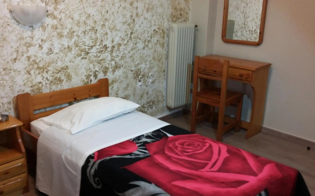 Alma Hotel