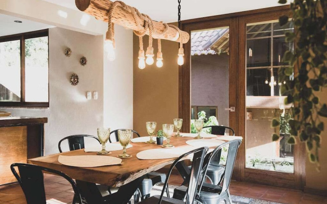 w Peaceful 2BR Riverside Villa in Sacred Valley