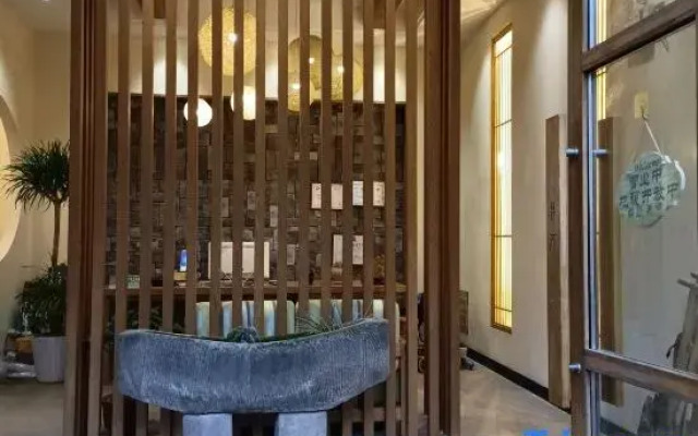 Warm Residence Hotel