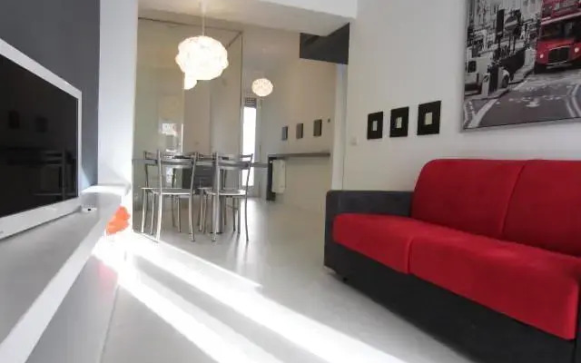 Temporary House - Milan Porta Garibaldi