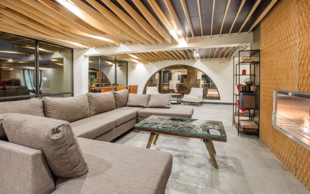 Ramada by Wyndham Austin South