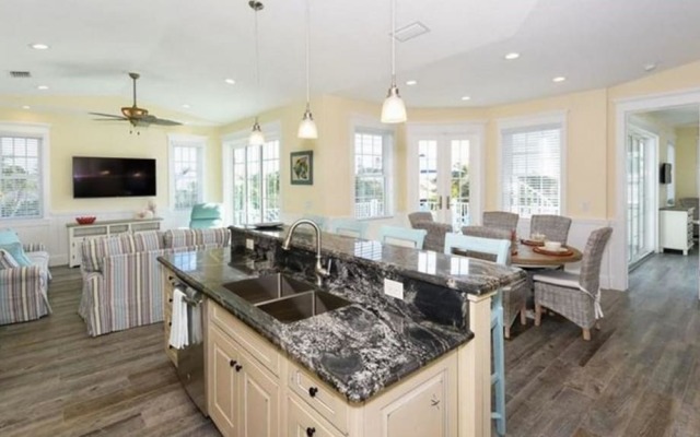 Caribbean Dream Apartment 5