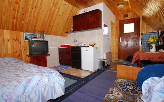 Camp Apartments Razvršje