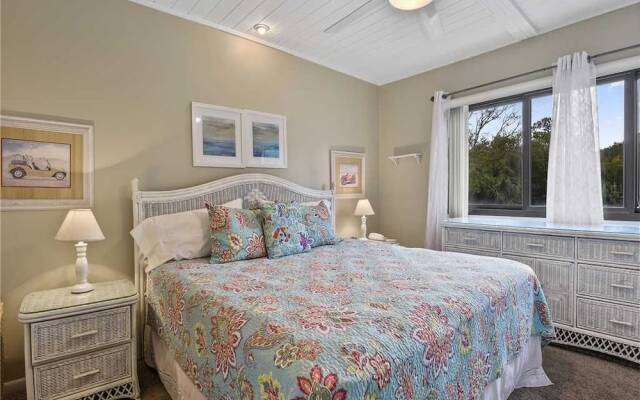 Island Club 151 - One Bedroom Condo