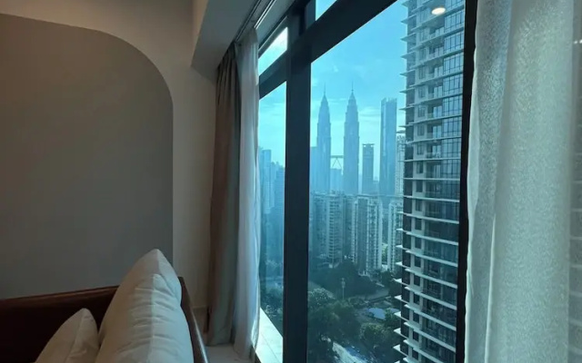 Eaton Residence KLCC by Perkasa Icon