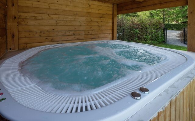 Magnificent Mansion with Sauna & Hot Tub in Libin