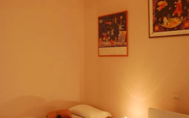 Secret RHome Colosseum Art