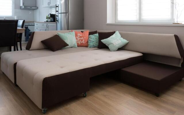 Bright and Cozy 2BD. Flat in Plovdiv City Centre