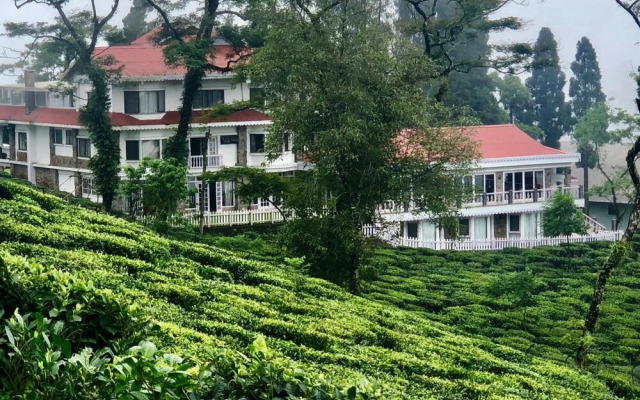 Sourenee Tea Estate & Boutique Resort
