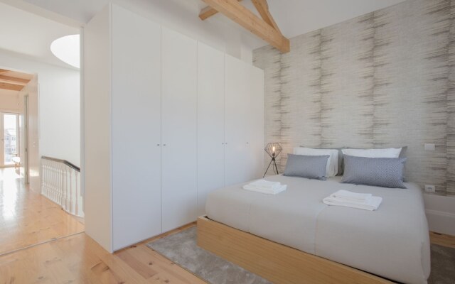 Liiiving In Porto-Historic Sunny Terrace