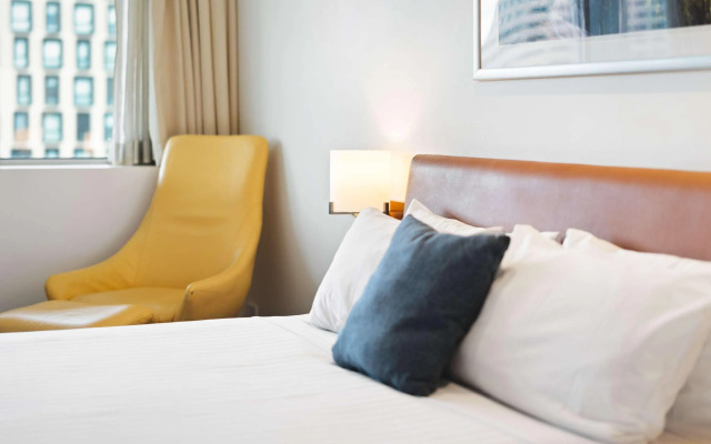 Novotel Canberra