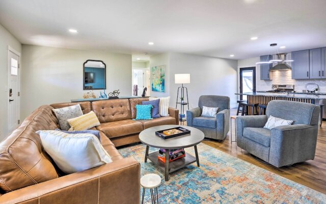 Chic Bentonville Home ~ 1 Mi From Downtown!