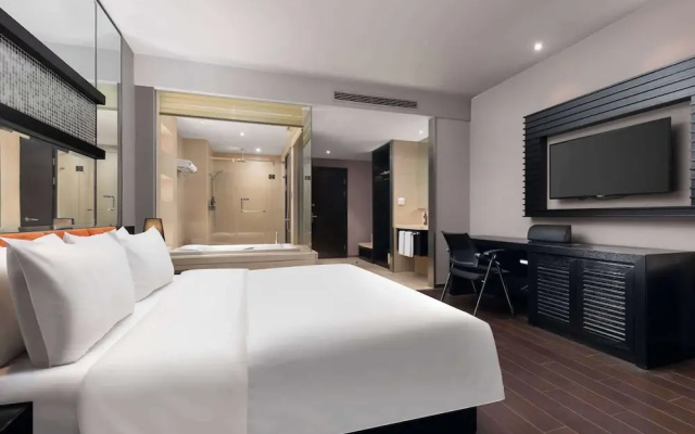 Ramada by Wyndham Zhenjiang Dagang New District