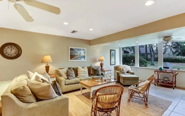 3308-fairway-oaks