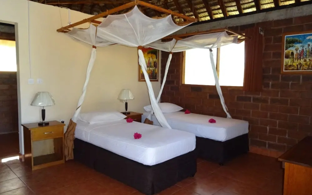 Barry's Beach Resort
