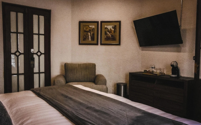 Mina Suites Barrio Antiguo