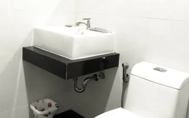 RoomQuest Bangkok Don Mueang Airport 1