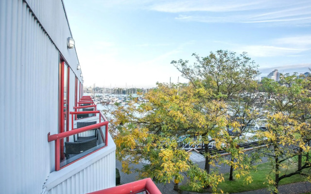 Granville Island Hotel