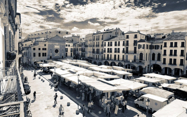 Diamantino Town House