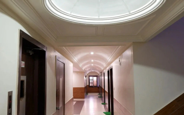 OYO 3737 Hotel City Palace
