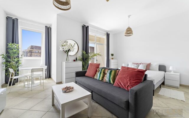 WelHome - Stylish Studio with Park Views in Regent House 2