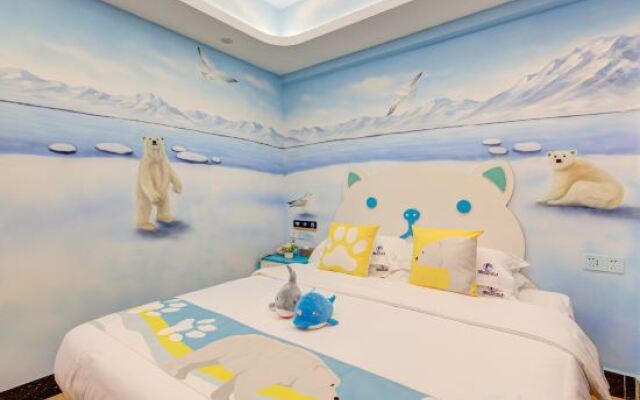 Andersen Theme Apartment