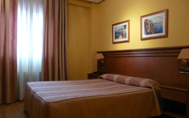 Hotel IDH Angel