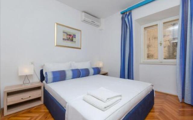 Apartments Srdjan