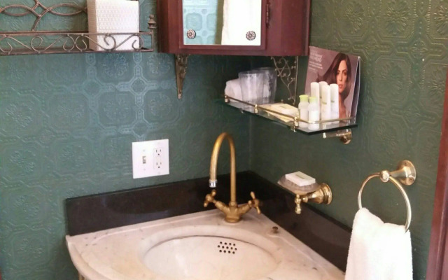 Geiger Victorian B&B