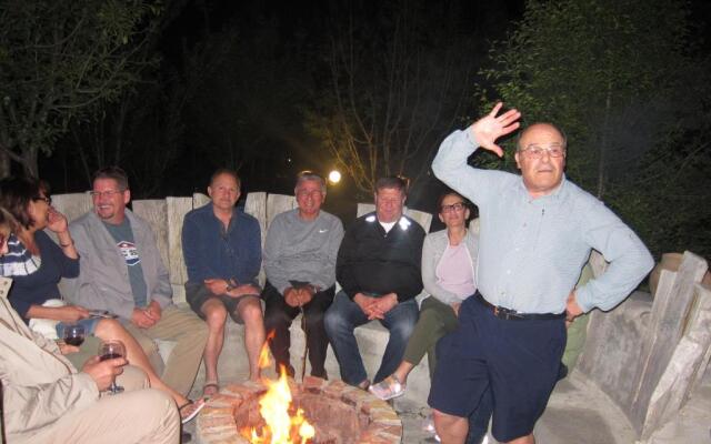 LucyTour Hotel Resort