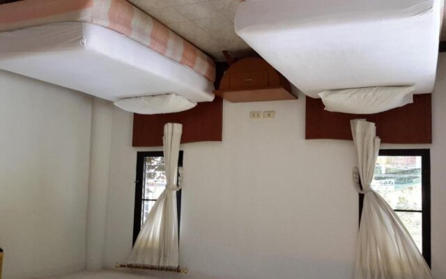 Had Song Kwae Resort & Hotel