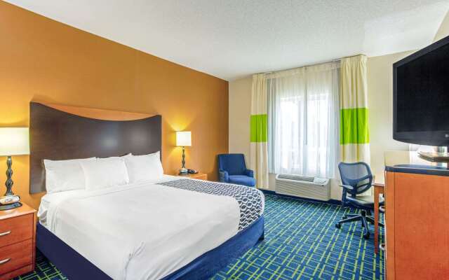 La Quinta Inn & Suites by Wyndham Manassas Battlefield