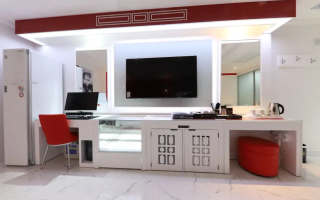 Hotel Encore