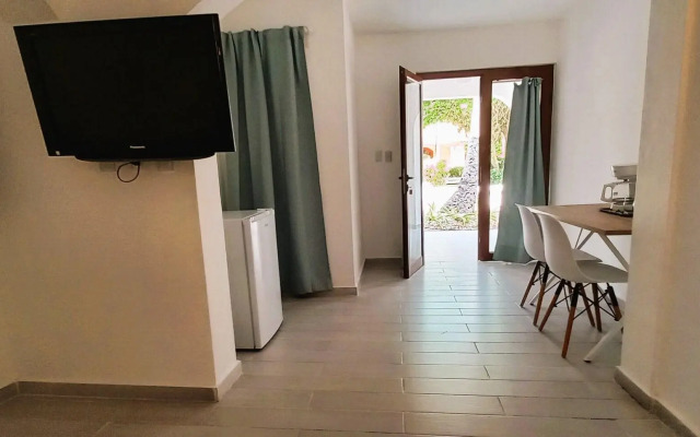 La Piazzetta Suites