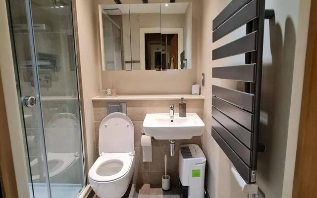Stylish and Modern 1 Bedroom Apartment in Farringdon