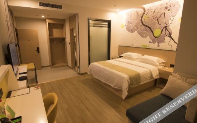 Vatica Hotel (Gaoping Caifu Building)