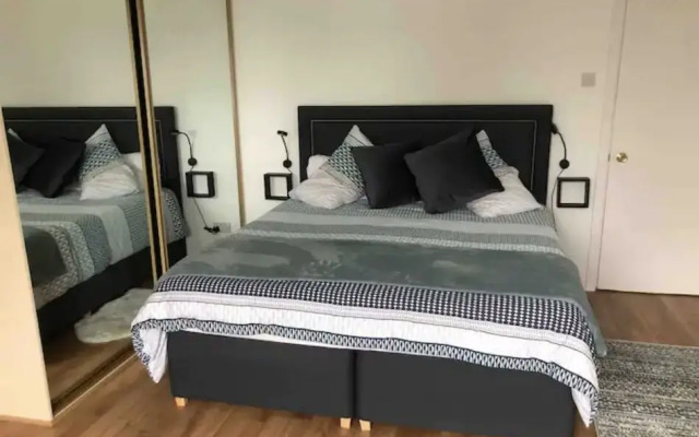 Impeccable 3-bed Apartment in Belfast