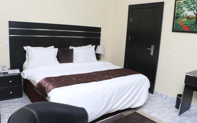 Brookville Hotel & Suites