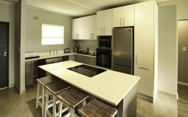 Nivica Lifestyle Living 18, Langebaan 4-Sleeper