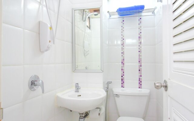 OYO 335 Top Inn Khaosan