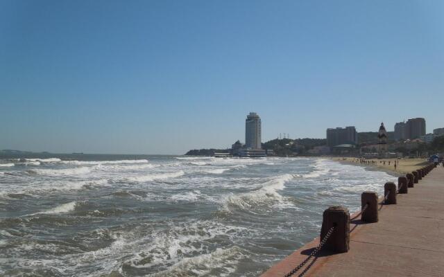 YanTai WenHao Hotel