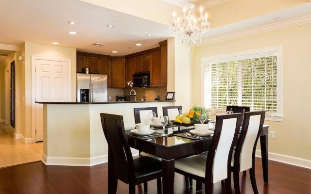 RVH 170 Centre Court Escape