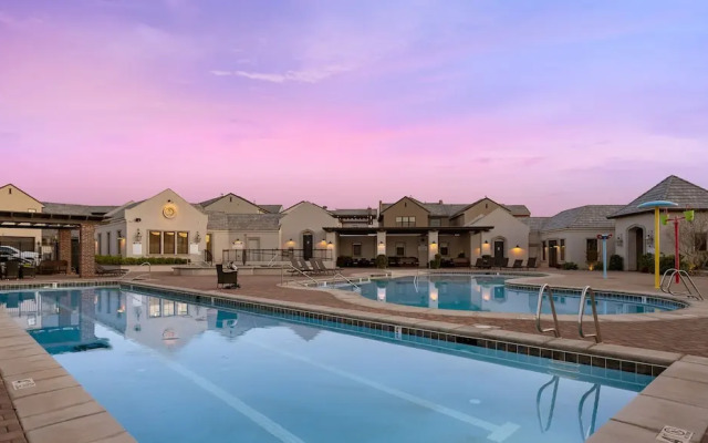 Twice Charmed 8 Bedroom Townhouse