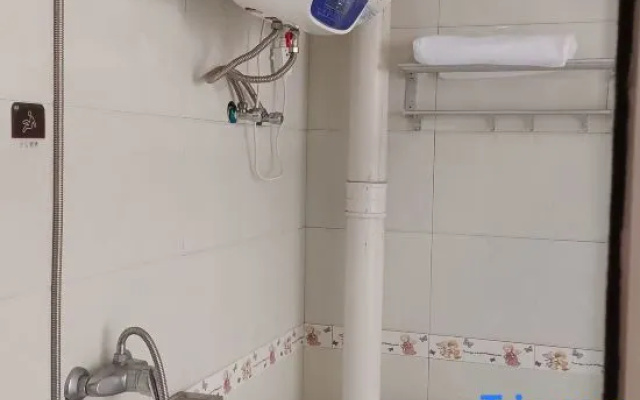 AA Chain Hotel (Zhengding Airport Road Store)
