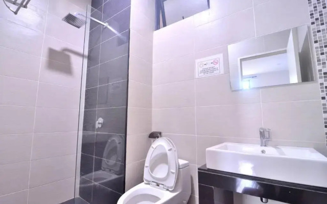 Lovely The Cube 3bedrooms with 2 Card LV1