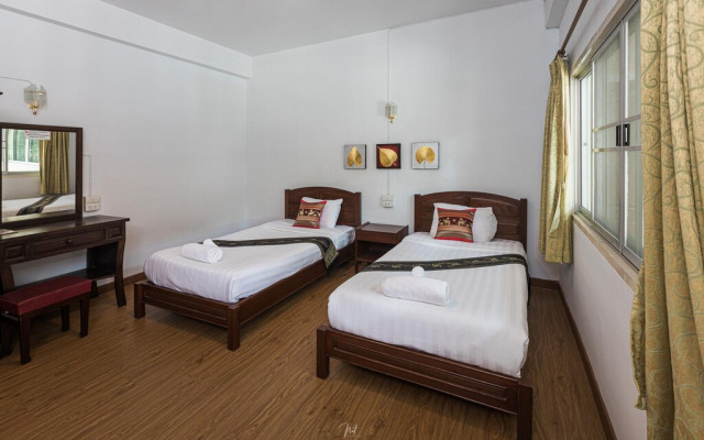 Miami Hotel (SHA Extra Plus)