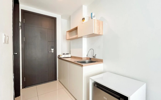 Elegant and Homey Studio Apartment Citra Living