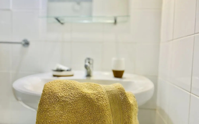 Canaryislandshost l Famara Surfer Apartment