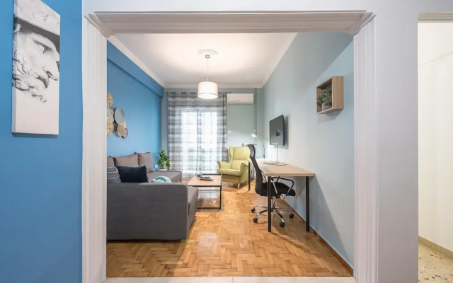 Boutique Acropolis Apartment by Cloudkeys